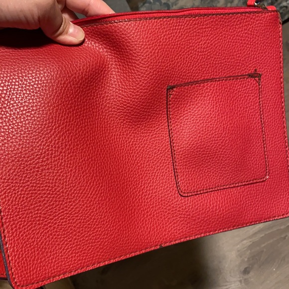 NWOT TUTILO New York perforated tote with pouch - Picture 12 of 12